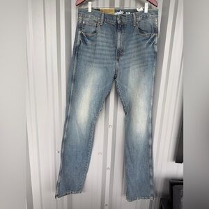 Men's Wrangler Slim Fit Light Wash Blue Jeans